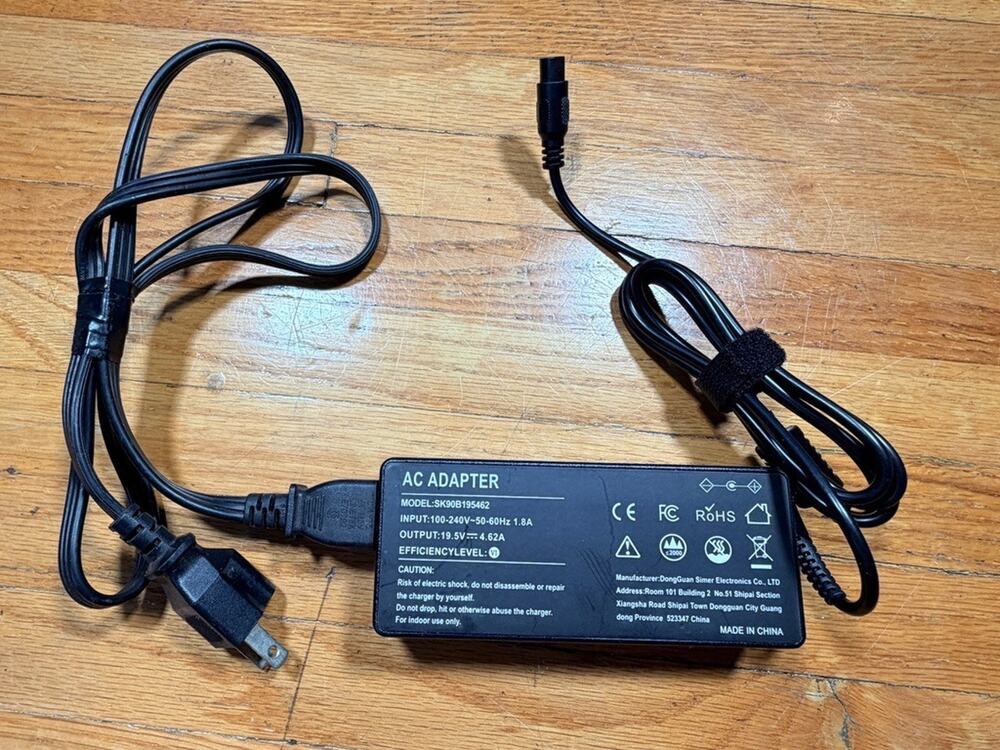 SK90B195462 90W AC Adapter 19.5V 4.62A Laptop Charger Power Supply
